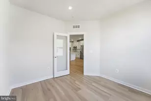 2136 Glacier Rd, Herndon, VA 20170 - Photo 17