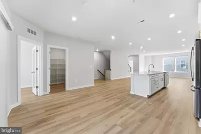 2136 Glacier Road, Herndon, VA 20170 - Photo 13