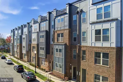 2136 Glacier Road, Herndon, VA 20170 - Photo 5