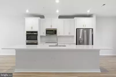 2136 Glacier Road, Herndon, VA 20170 - Photo 9