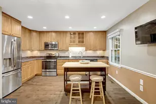 4448 Airlie Way, Annandale, VA 22003 - Photo 11