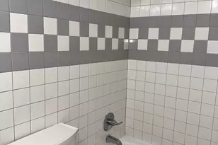 6703 Greenview Ln, Springfield, VA 22152 - Photo 15