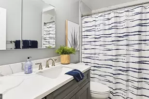 8352 Forrester Blvd, Springfield, VA 22152 - Photo 11