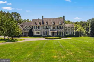 1205 Towlston Rd, Great Falls, VA 22066 - Photo 53