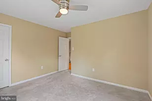 10302 Galpin Ct, Great Falls, VA 22066 - Photo 35