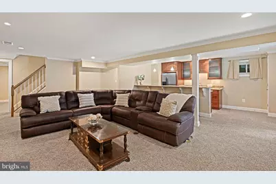 10302 Galpin Court, Great Falls, VA 22066 - Photo 41