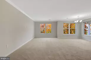 12899 Fair Briar Ln, Fairfax, VA 22033 - Photo 9