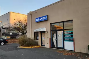 8453 Tyco Rd, Vienna, VA 22182 - Photo 1