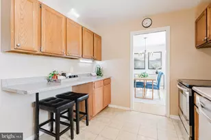 5808 Harvey Pl, Alexandria, VA 22303 - Photo 17