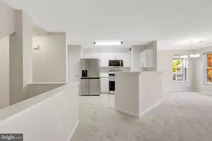 12912 Fair Briar Ln, Fairfax, VA 22033 - Photo 19