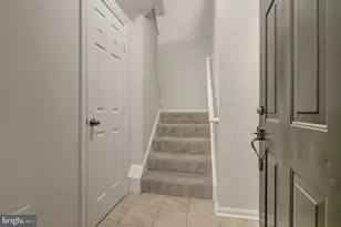 12855 Fair Briar Ln, Fairfax, VA 22033 - Photo 3