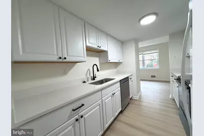 7734 Trevino Lane, Falls Church, VA 22043 - Photo 3