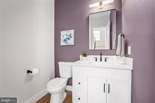 8023 Lewinsville Rd, McLean, VA 22102 - Photo 23