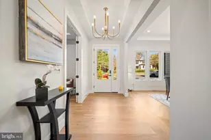 8023 Lewinsville Rd, McLean, VA 22102 - Photo 5