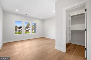 8023 Lewinsville Rd, McLean, VA 22102 - Photo 31