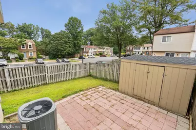 8277 Crestmont Circle, Springfield, VA 22153 - Photo 23
