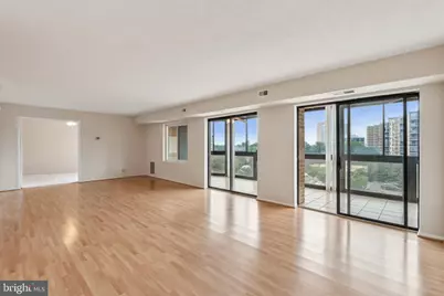 8340 Greensboro Drive #401, McLean, VA 22102 - Photo 11