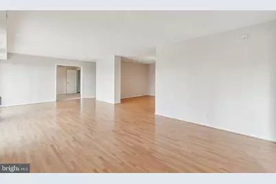 8340 Greensboro Drive #401, McLean, VA 22102 - Photo 13