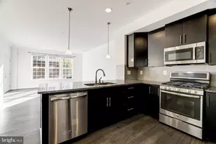 13660 Endeavour Dr, Herndon, VA 20171 - Photo 13