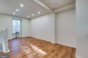 1589 Woodcrest Dr, Reston, VA 20194 - Photo 7