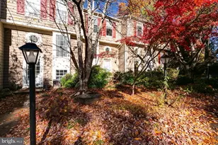 1589 Woodcrest Dr, Reston, VA 20194 - Photo 1