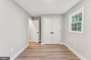 2308 Creek Dr, Alexandria, VA 22308 - Photo 17