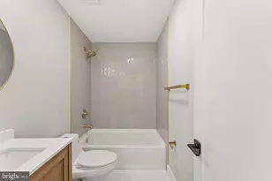 2308 Creek Dr, Alexandria, VA 22308 - Photo 21