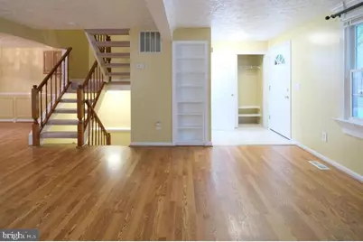 1120 Stevenson Court, Herndon, VA 20170 - Photo 7