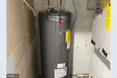 8607 Village Way #07/8607F, Alexandria, VA 22309 - Photo 17