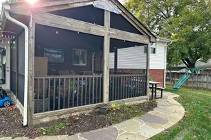 8140 Drayton Ln, Springfield, VA 22151 - Photo 21