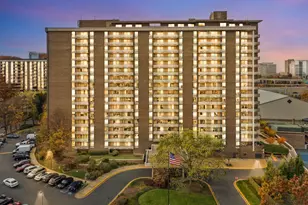 1800 Old Meadow Rd, McLean, VA 22102 - Photo 19