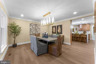 10333 Hickory Forest Dr, Oakton, VA 22124 - Photo 11