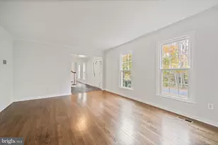 915 Welham Green Rd, Great Falls, VA 22066 - Photo 15