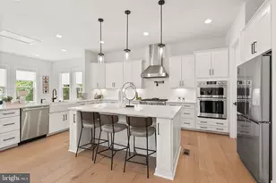 102 Moore Ave SW, Vienna, VA 22180 - Photo 29