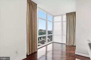 8220 Crestwood Heights Dr, McLean, VA 22102 - Photo 13