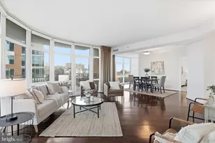 8220 Crestwood Heights Dr, McLean, VA 22102 - Photo 11