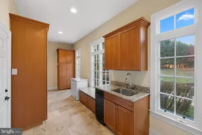 8031 Georgetown Pike, McLean, VA 22102 - Photo 19