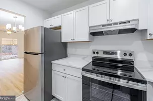 7619 Tiverton Dr, Springfield, VA 22152 - Photo 13