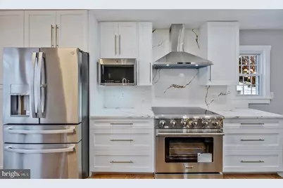 9504 Percussion Way, Vienna, VA 22182 - Photo 9