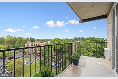 3245 Rio Drive #915, Falls Church, VA 22041 - Photo 5
