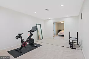 1633 Lozano Dr, Vienna, VA 22182 - Photo 63