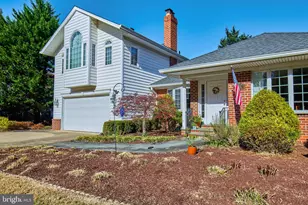 3032 Crane Dr, Falls Church, VA 22042 - Photo 3