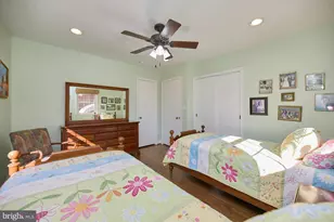 3032 Crane Dr, Falls Church, VA 22042 - Photo 27