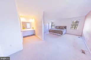 2201 Nobehar Dr, Vienna, VA 22181 - Photo 15