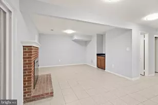 8205 Cedar Landing Ct, Alexandria, VA 22306 - Photo 31