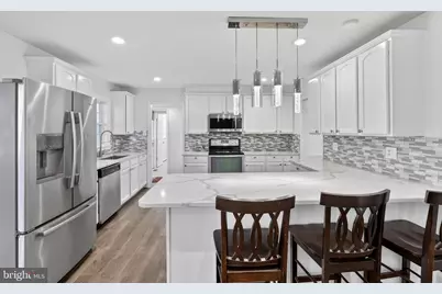 1857 Hunter Mill Road, Vienna, VA 22182 - Photo 9