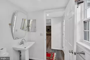 1857 Hunter Mill Rd, Vienna, VA 22182 - Photo 19