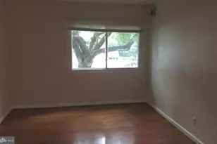 2909 Charing Cross Rd, Falls Church, VA 22042 - Photo 11