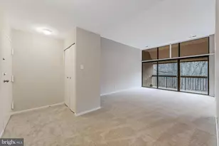 1666 Parkcrest Cir, Reston, VA 20190 - Photo 5