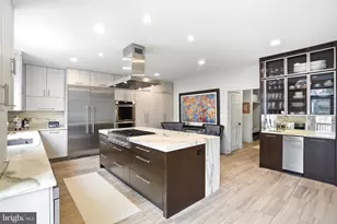 6035 Crimson Ct, McLean, VA 22101 - Photo 21